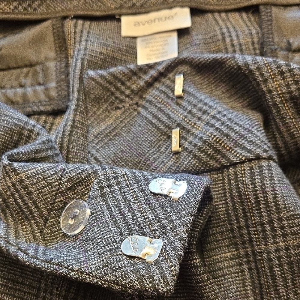 Avenue Women's Blue/Charcoal Plaid Dress Pants - Picture 7 of 12
